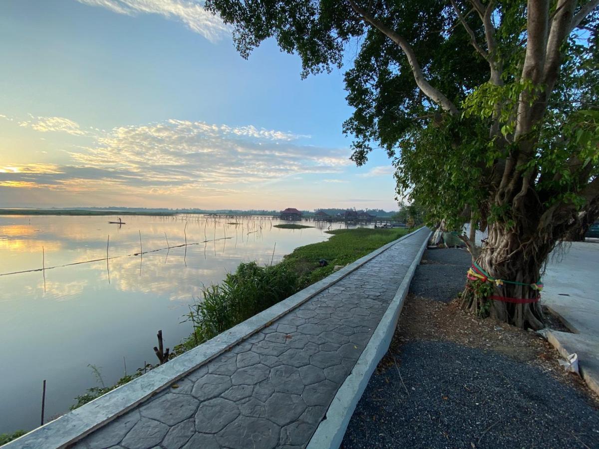 Chuanchom Resort Phatthalung Zewnętrze zdjęcie
